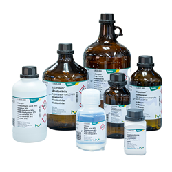 Vitamin B12 , BioReagent - 1g